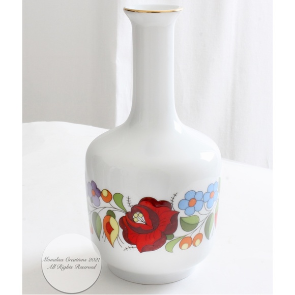 Kalocsa Hungary 8pc Porcelain Set Decanter Cups + Tray 'Traditional' Pattern - Picture 4 of 16